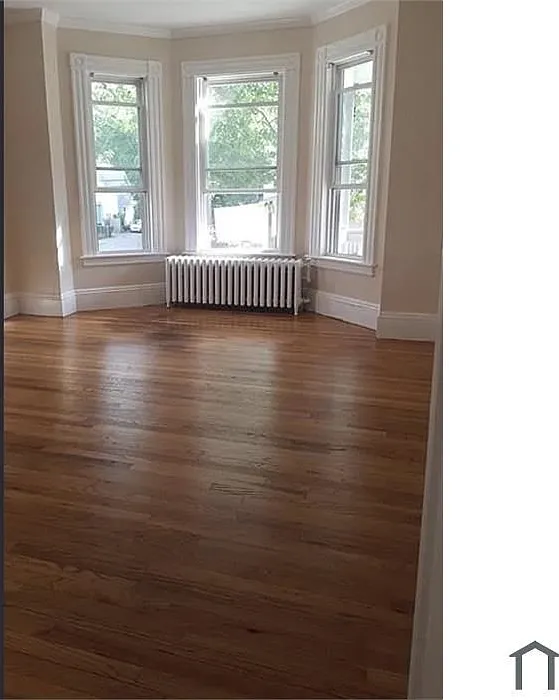 12 Milton St #2