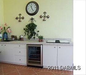 4th image of 808 Westwood Dr