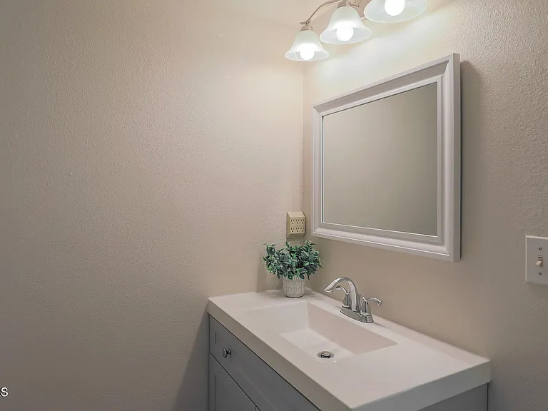 784 Seawind Way #784 — Photo 21