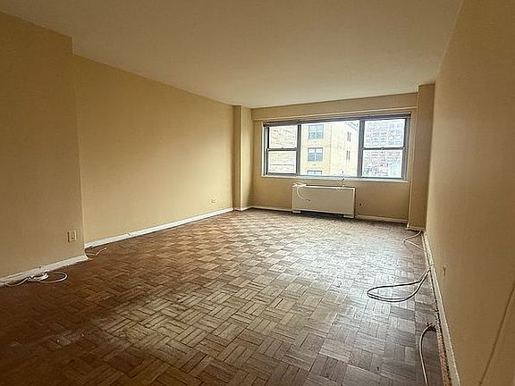 4th image of 330 E 49th St APT 9J