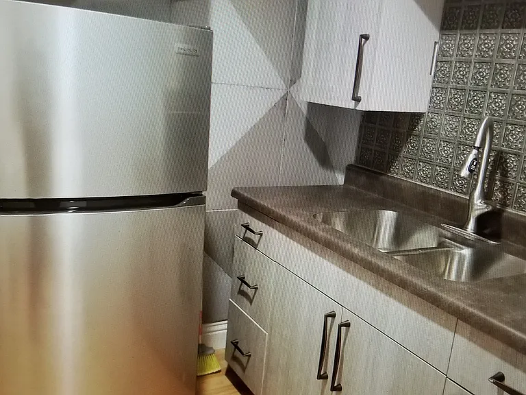 356 S Mohler Dr #B — Photo 7