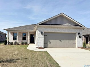 1030 Maplehurst St, Decatur, AL 35603