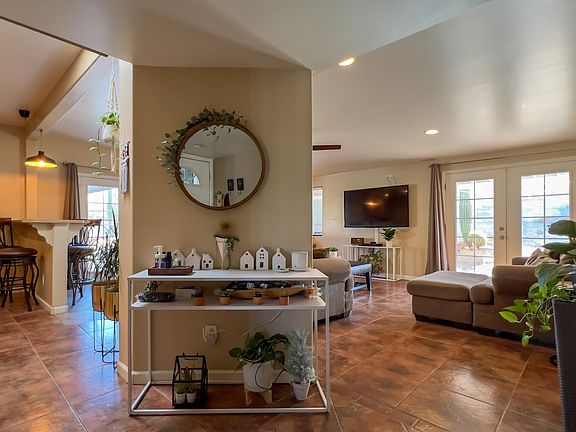 3rd image of 6420 N Lena Pl
