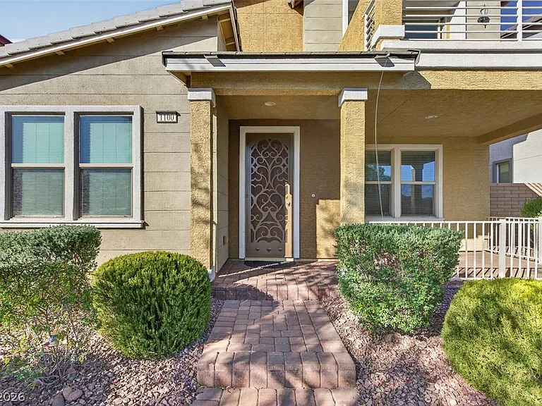 1100 E Sunset Rd — Photo 4