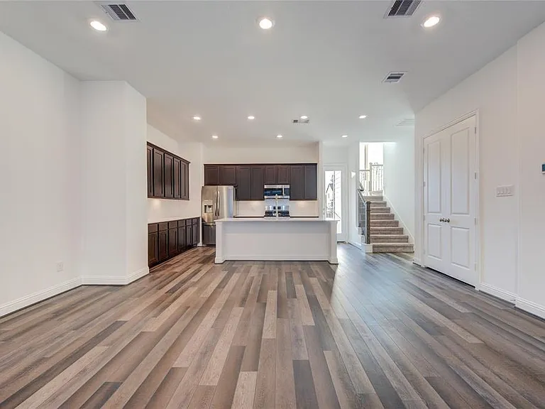1415 Adell Rose Ln — Photo 34
