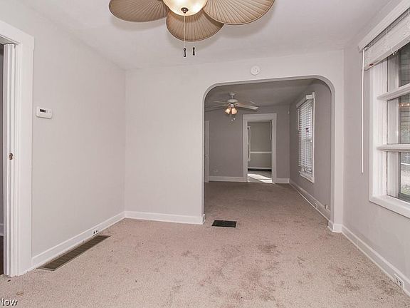 5th image of 4022 W 120th St #1