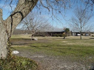2106 Fm 904 N #4, Pecan Gap, TX 75469