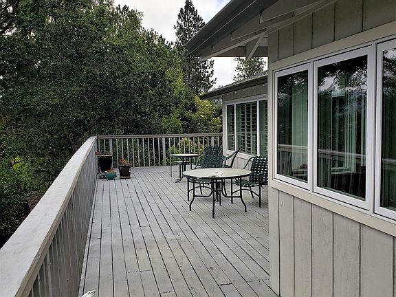 2nd image of 255 Twin Pines Dr