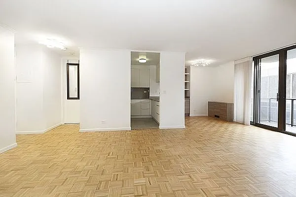 Sold by Park River | media 5