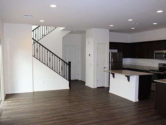 5th image of 2518 N 73rd Dr