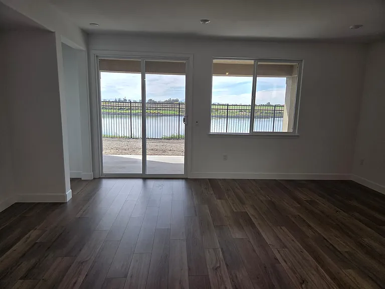 10325 Lubec Dr — Photo 3
