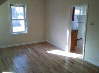 45 Orient St APT 1, Worcester, MA 01604