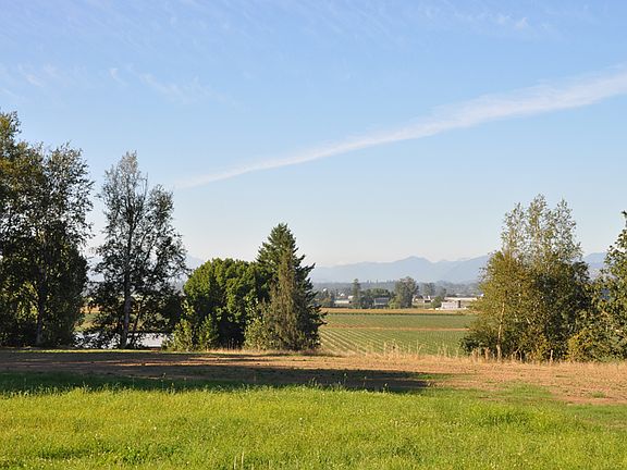 5th image of 8460 Vahl Dr