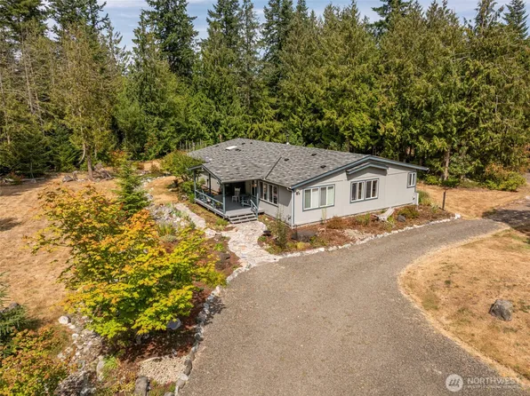 572 Critter Country Trail, Sequim, WA 98382