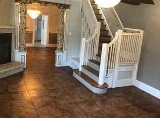 4900 N 9th St #2, Philadelphia, PA 19141