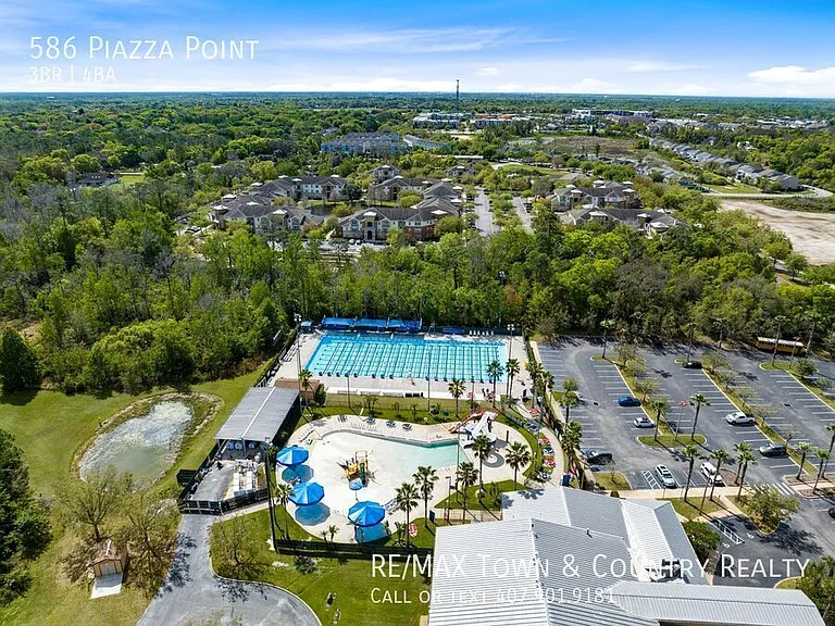 586 Piazza Point — Photo 33