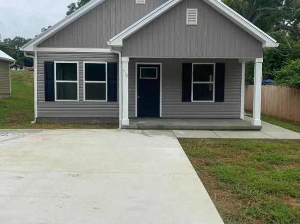 910 Worth St, Lafayette, GA 30728