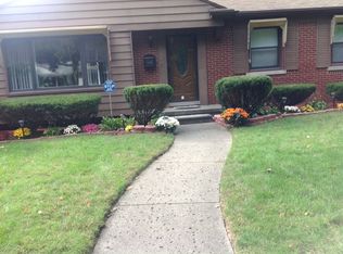 14241 Garfield, Redford, MI