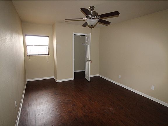 5th image of 214 Patricia St APT E