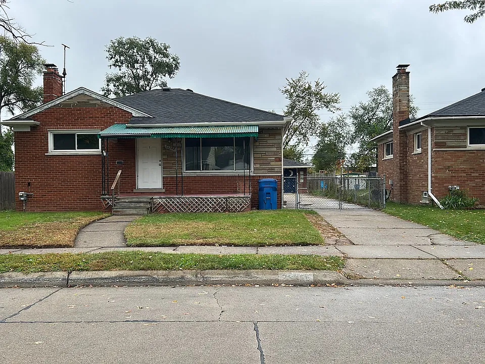 22268 Panama Ave