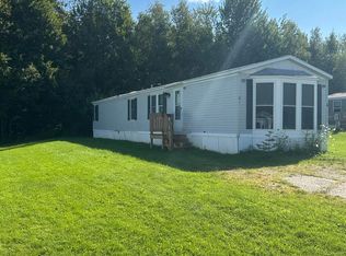 6 Bearberry Rd, Franklin, ME 04634