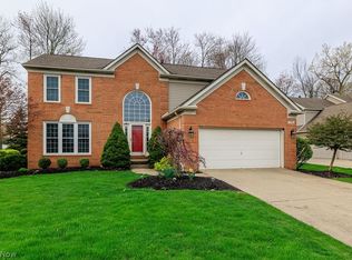 19851 Ellsworth Dr, Strongsville, OH