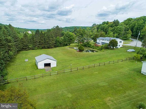 4th image of 255 Birch Run Rd