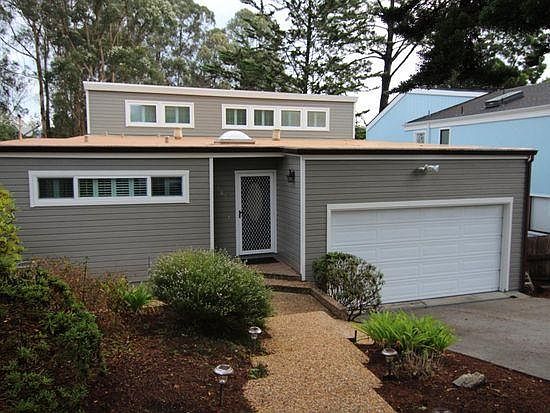 1st image of 325 Townsend Dr