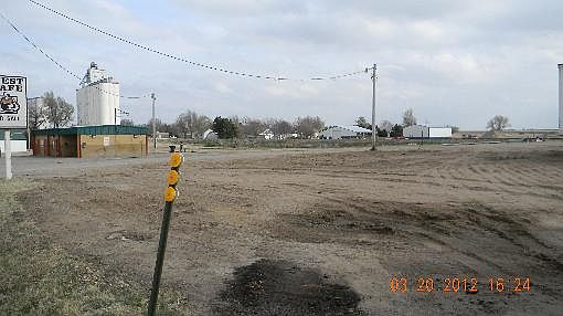 1st image of 315 W 1st St