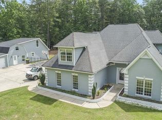 475 Pool Rd, Hiram, GA 30141