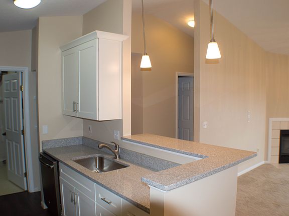 5th image of 7750 Ottawa Ln APT 264