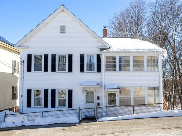 30 Richman St, Clinton, MA 01510