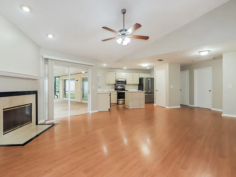 2612 Brianholly Dr — Photo 7