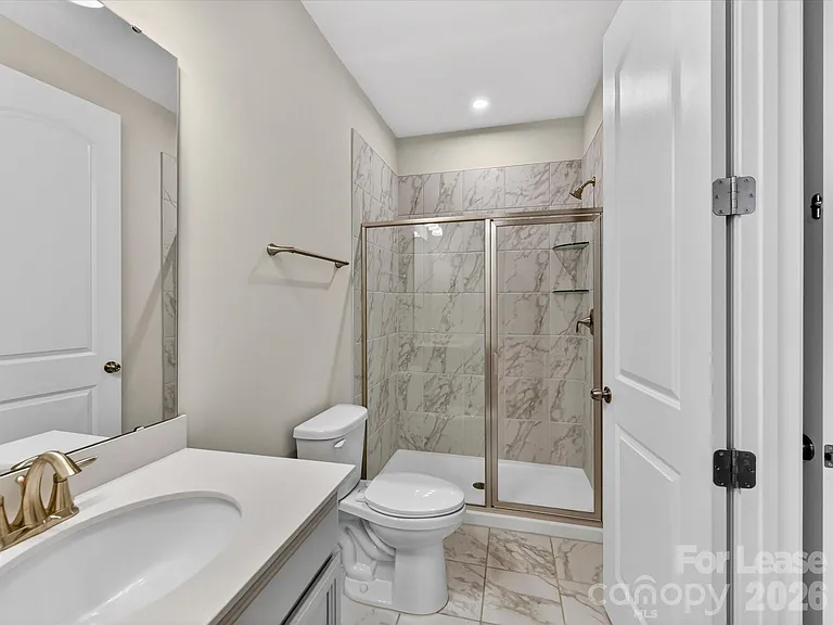 420 Burr St — Photo 13