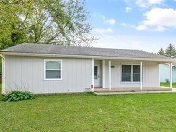 2191 Oak Ave, Hanover Park, IL 60133