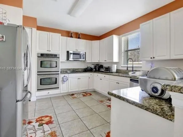 5078 SW 183rd Ave, Miramar, FL 33029