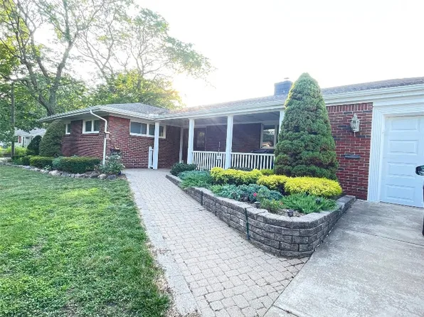548 W Gore Rd, Erie, PA 16509