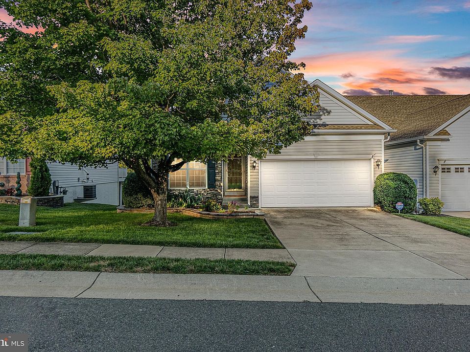 1st image of 41 Smithfield Way