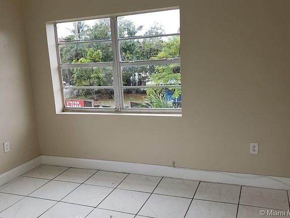 3rd image of 1019 NW 26th St #2