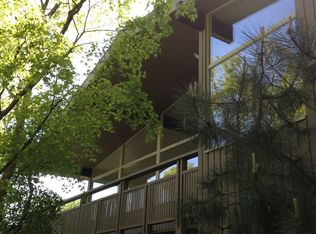 3003 22nd Ave W, Seattle, WA 98199