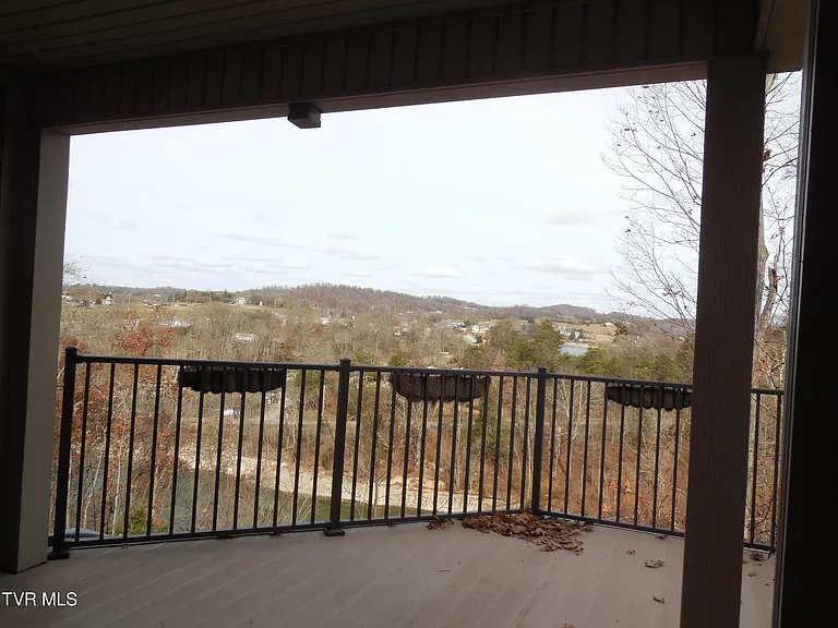 341 Coldwater Dr #0 — Photo 30