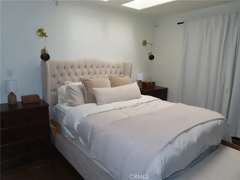 2421 French St — Photo 10