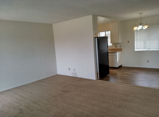 6587 Sunset Rd #A, Joshua Tree, CA 92252