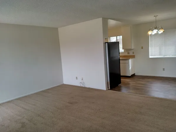 Sunset 6587, 6587 Sunset Rd #A, Joshua Tree, CA 92252