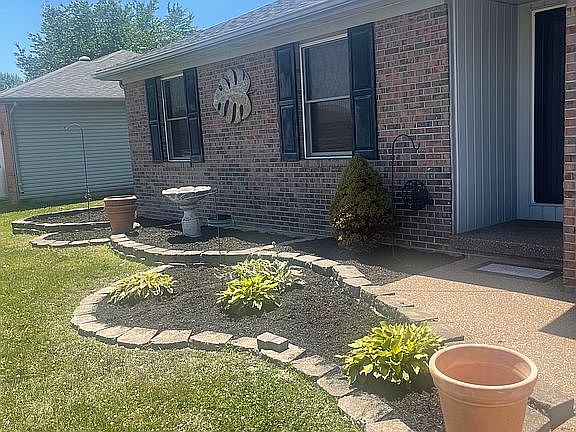 2nd image of 4933 Shenandoah Ave