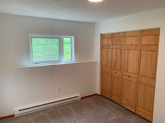 3rd image of 518 E 22nd Ave #3