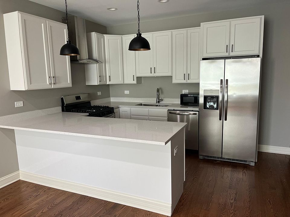1st image of 4739 S Michigan Ave #2