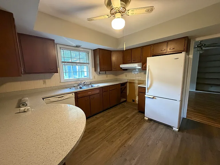 3433 Keithshire Way — Photo 24