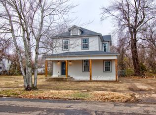 1022 Emporia St, Muskogee, OK 74401