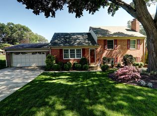 8801 Stark Rd, Annandale, VA 22003